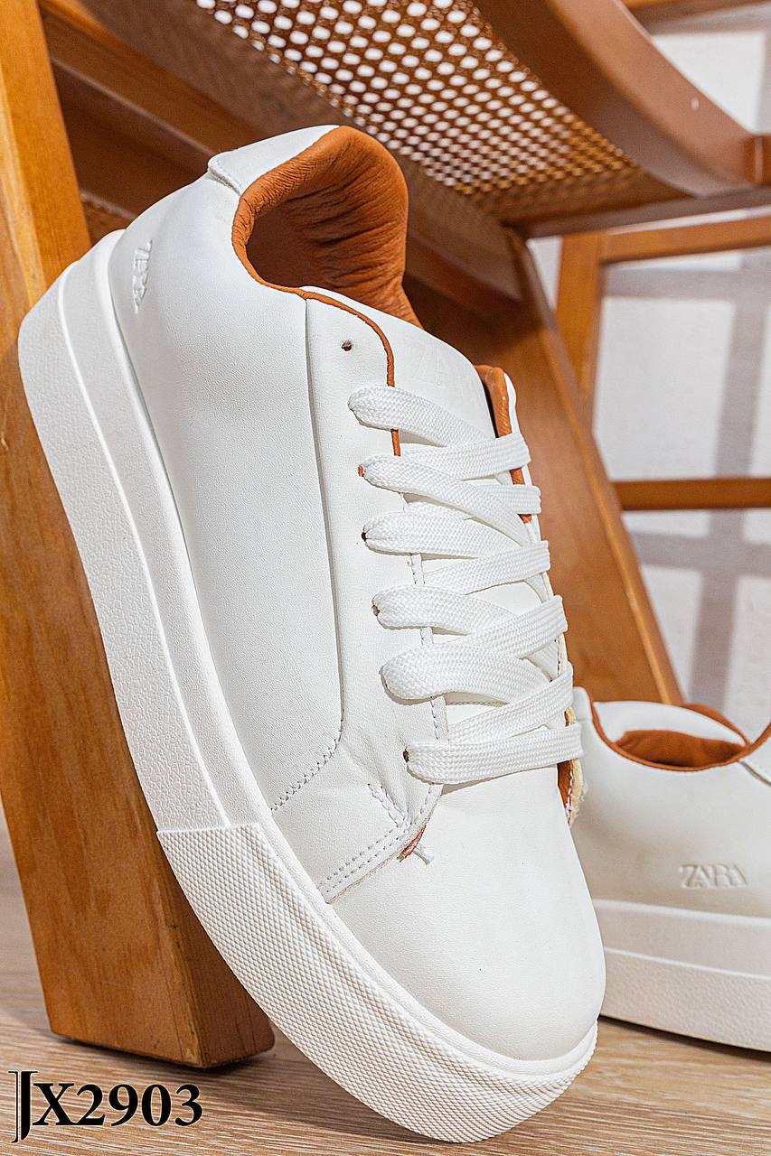 /public/uploads/photos/shares/Suzy shoes/IMG_4690.jpeg